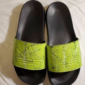 Mens Green Splatter Addias Slides